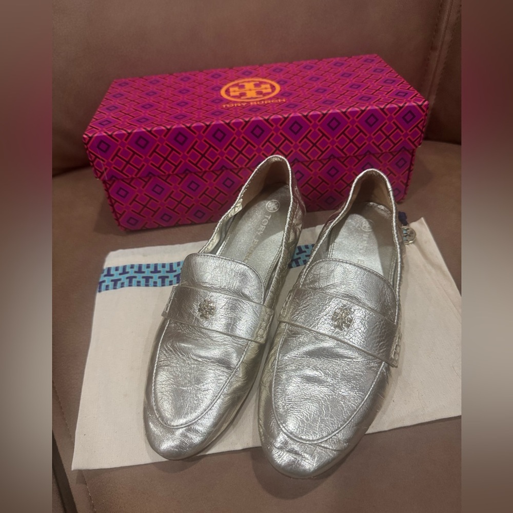 Tory Burch Metallic Silver Flats